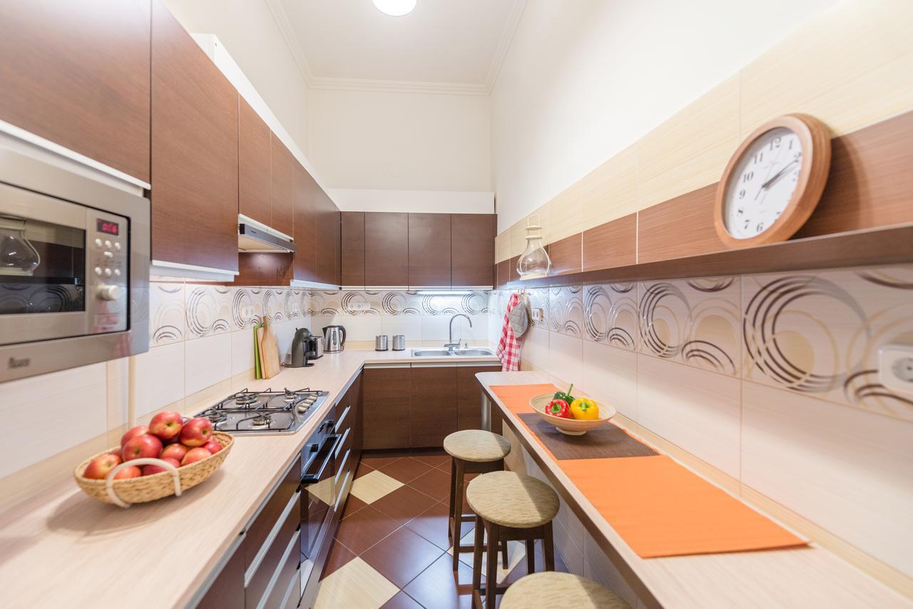 Family And Friends Apartment 布达佩斯 外观 照片